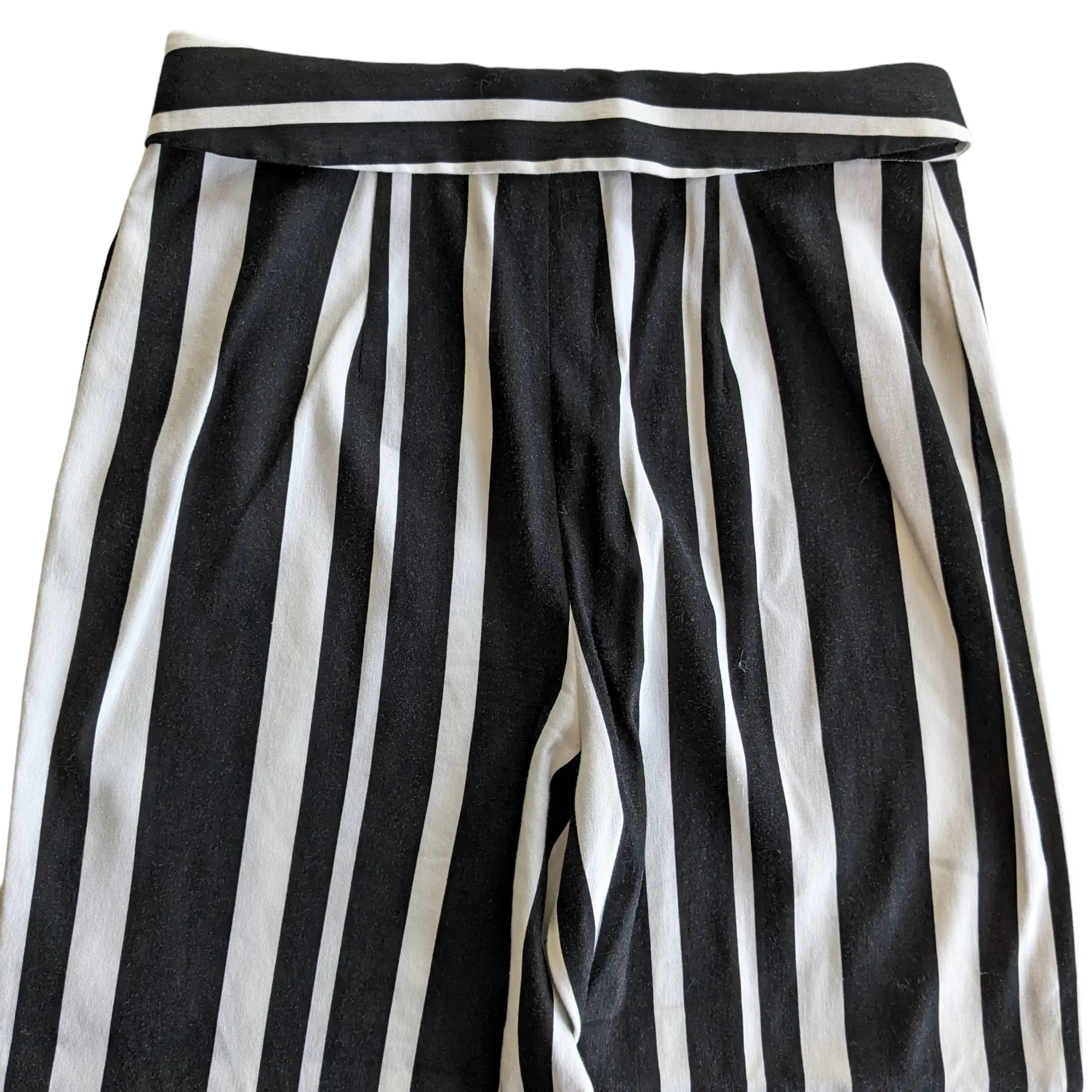 Alice   Olivia Striped Foldover Waist Pants Size 6