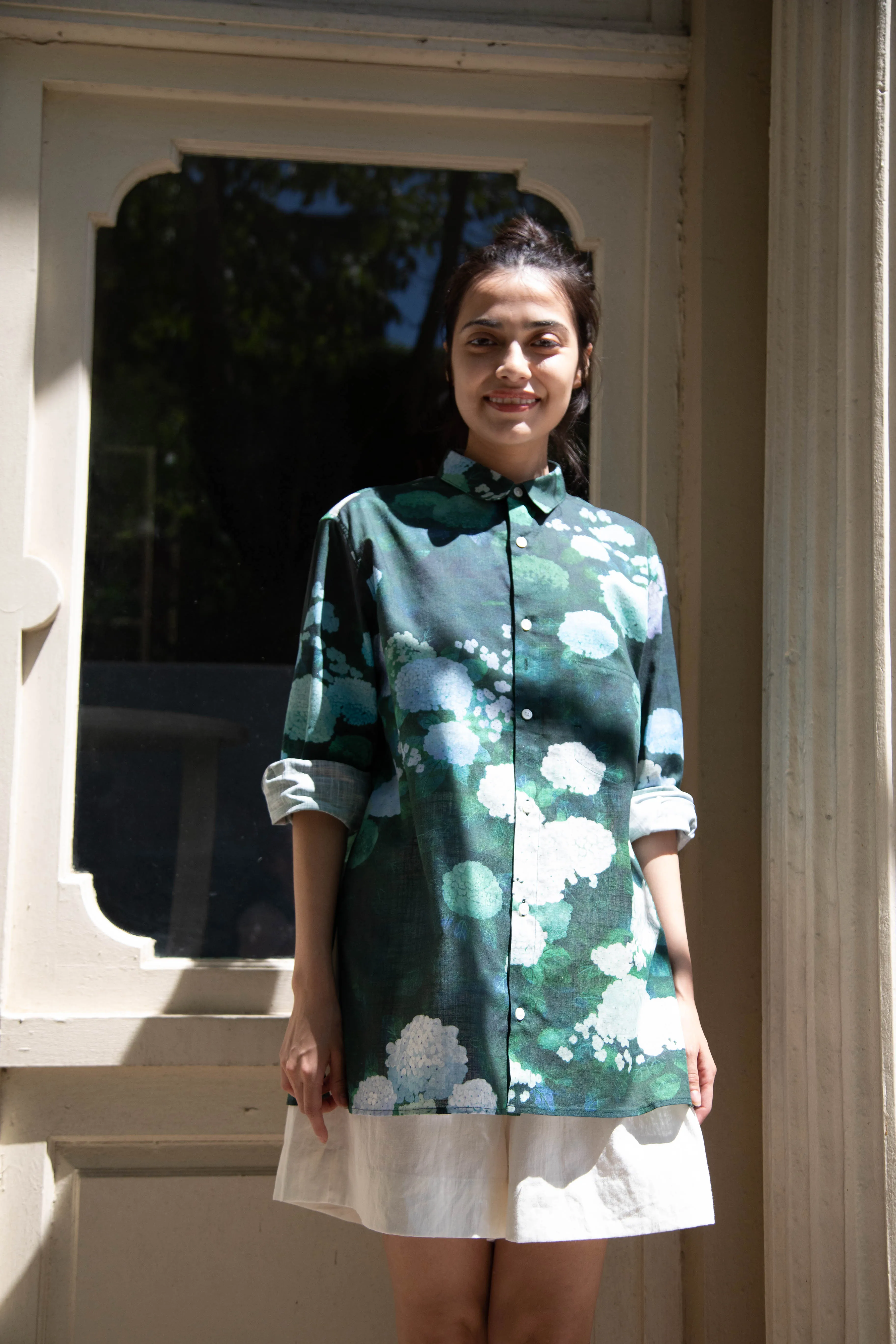 Aseedonclöud | Button Up Blouse in Ajisai