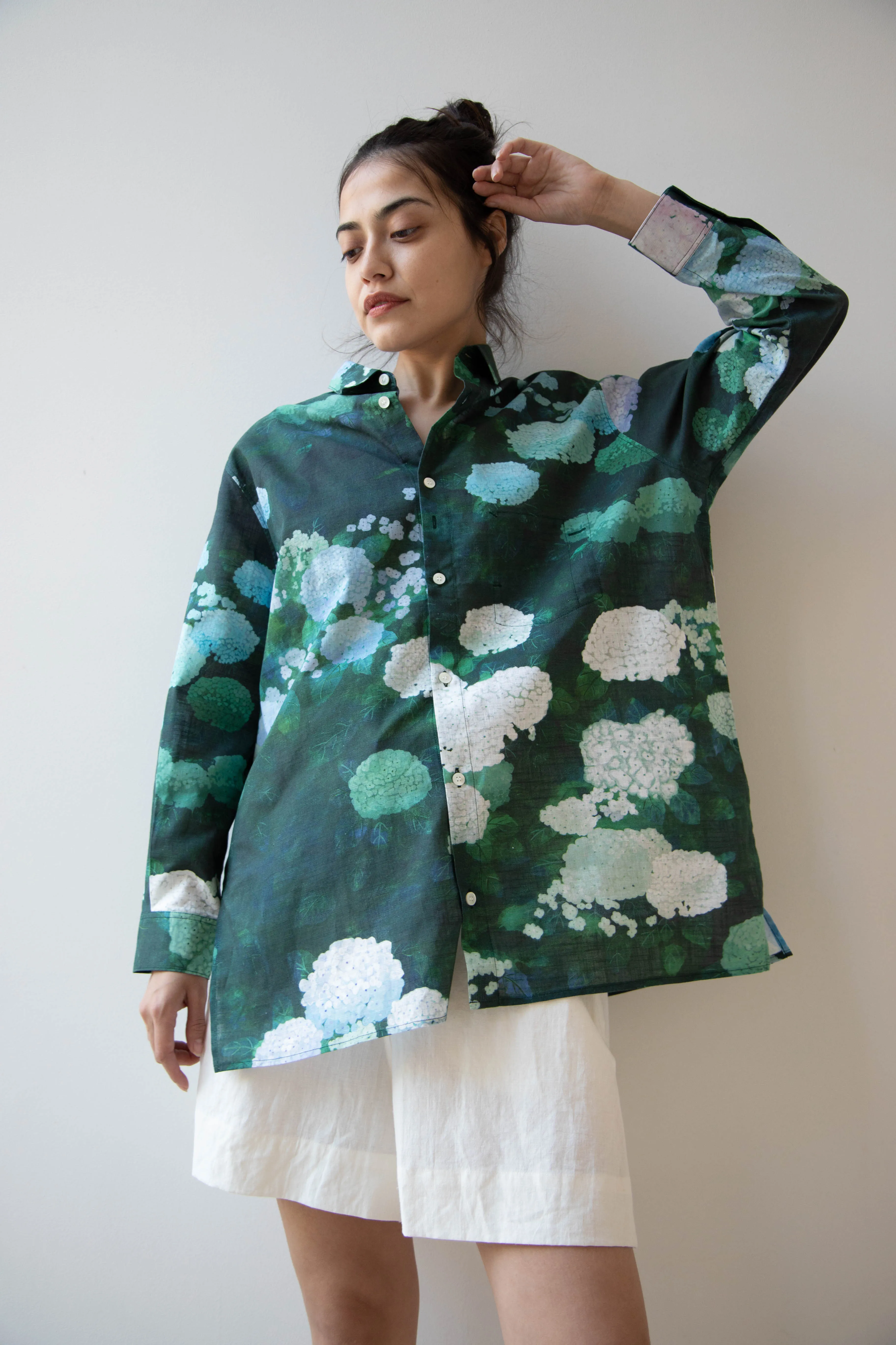 Aseedonclöud | Button Up Blouse in Ajisai