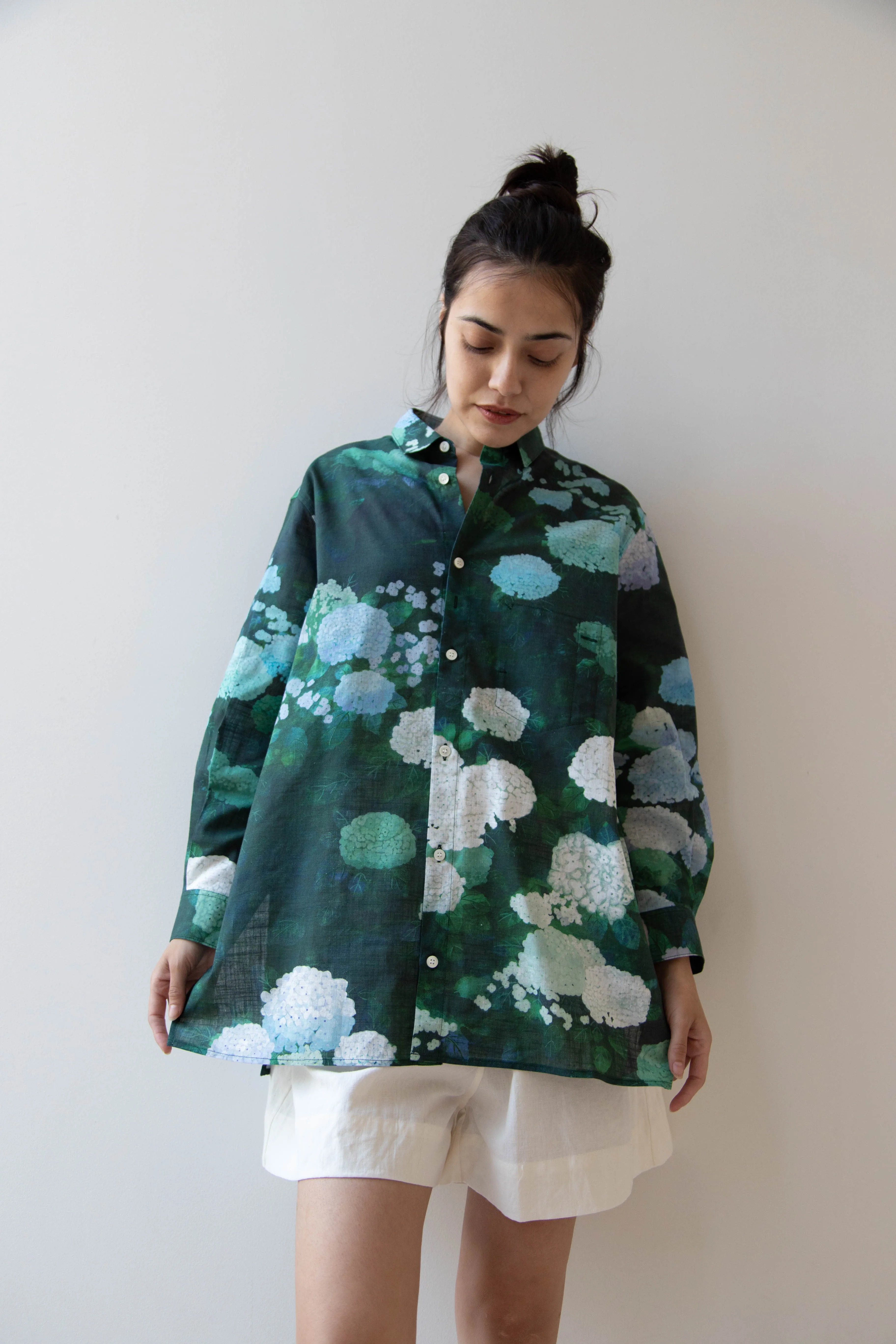 Aseedonclöud | Button Up Blouse in Ajisai