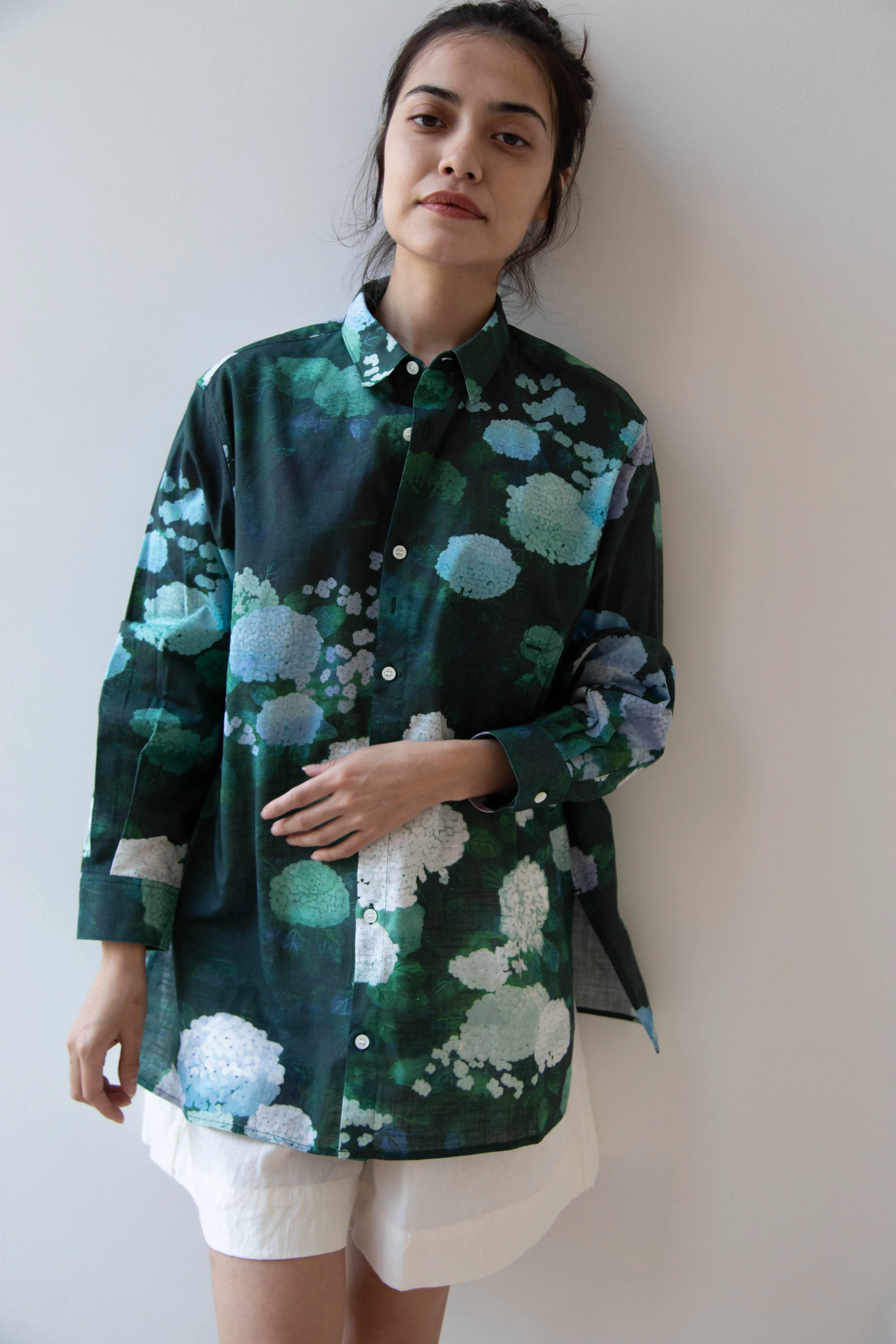 Aseedonclöud | Button Up Blouse in Ajisai