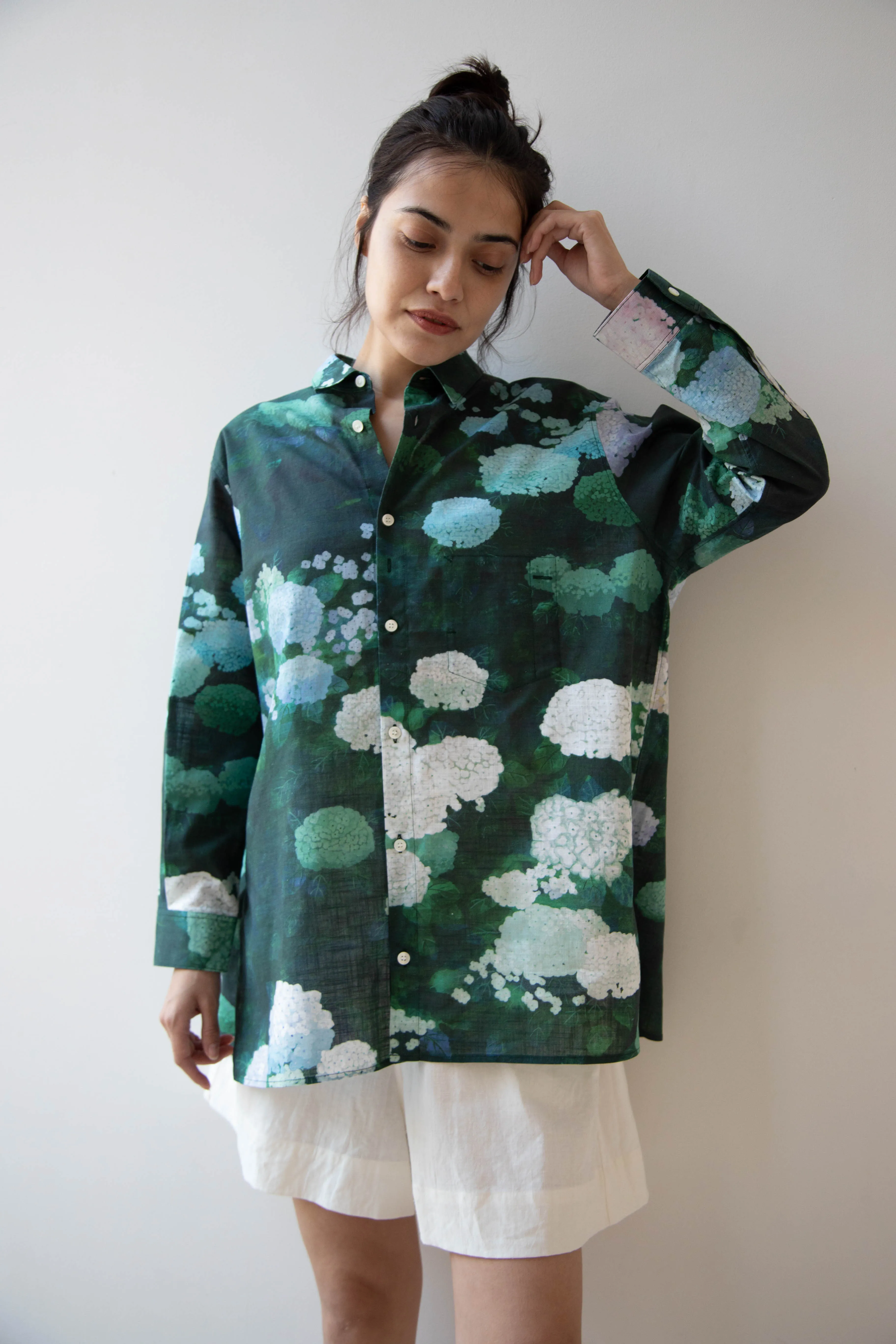 Aseedonclöud | Button Up Blouse in Ajisai