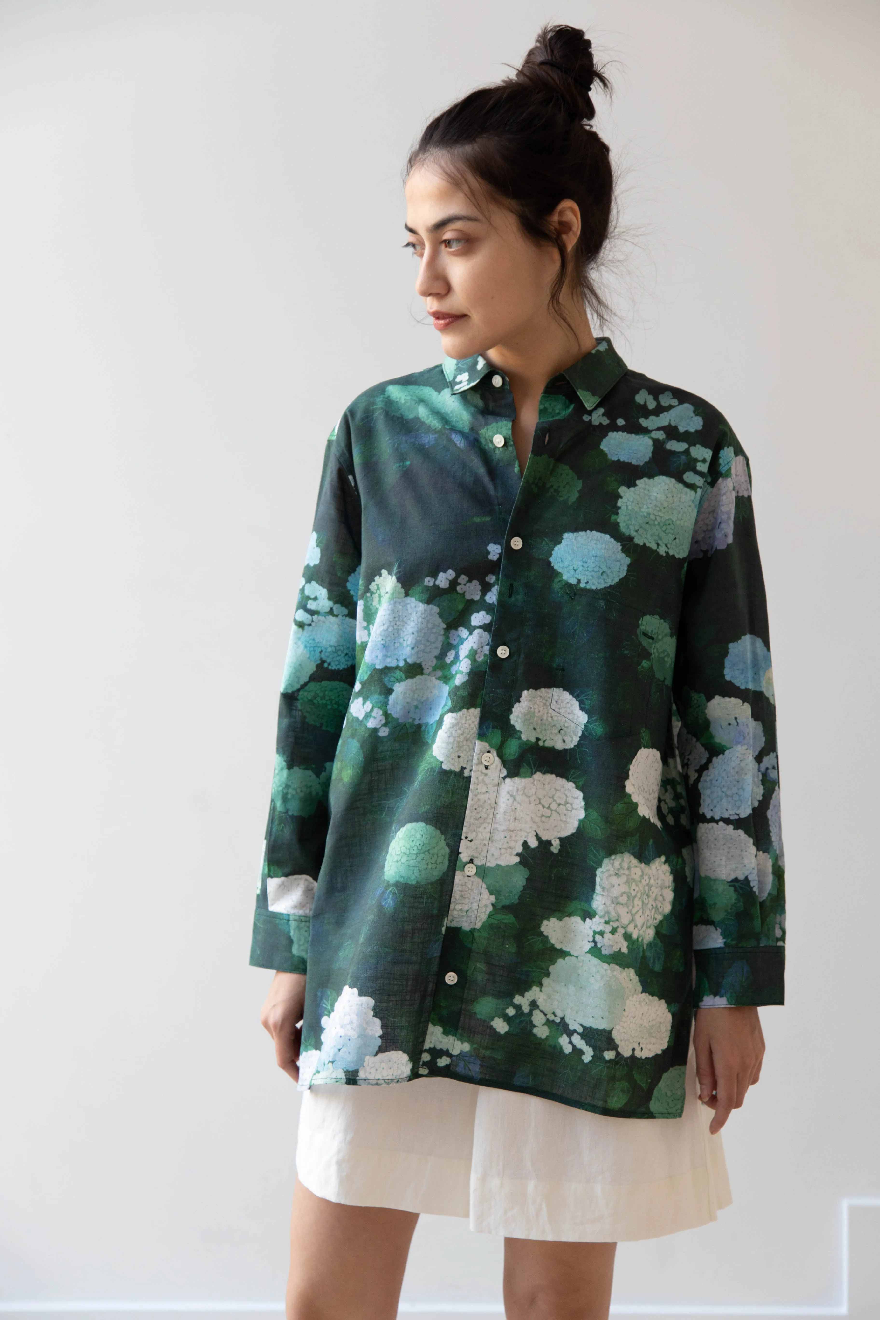 Aseedonclöud | Button Up Blouse in Ajisai