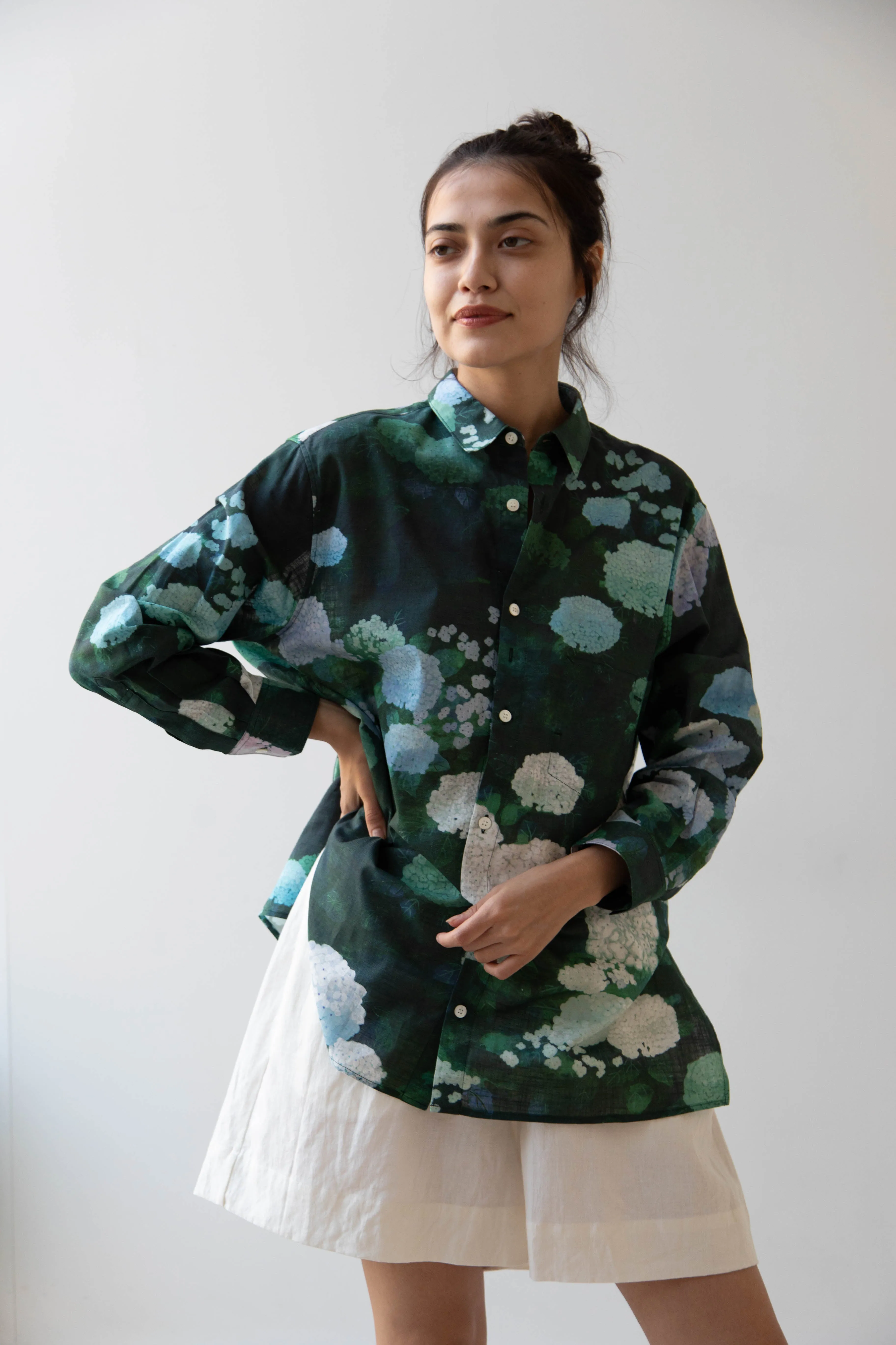 Aseedonclöud | Button Up Blouse in Ajisai