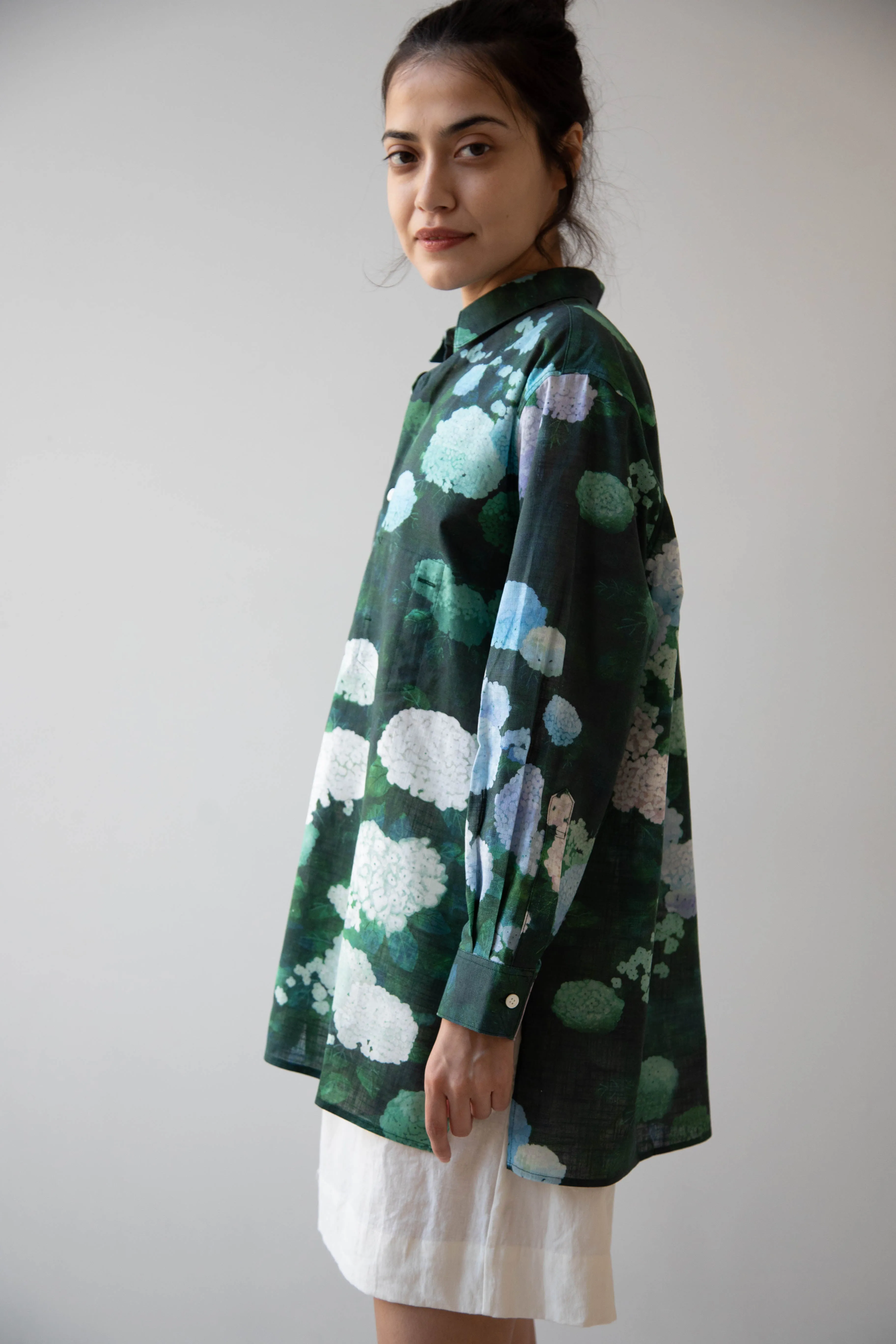 Aseedonclöud | Button Up Blouse in Ajisai