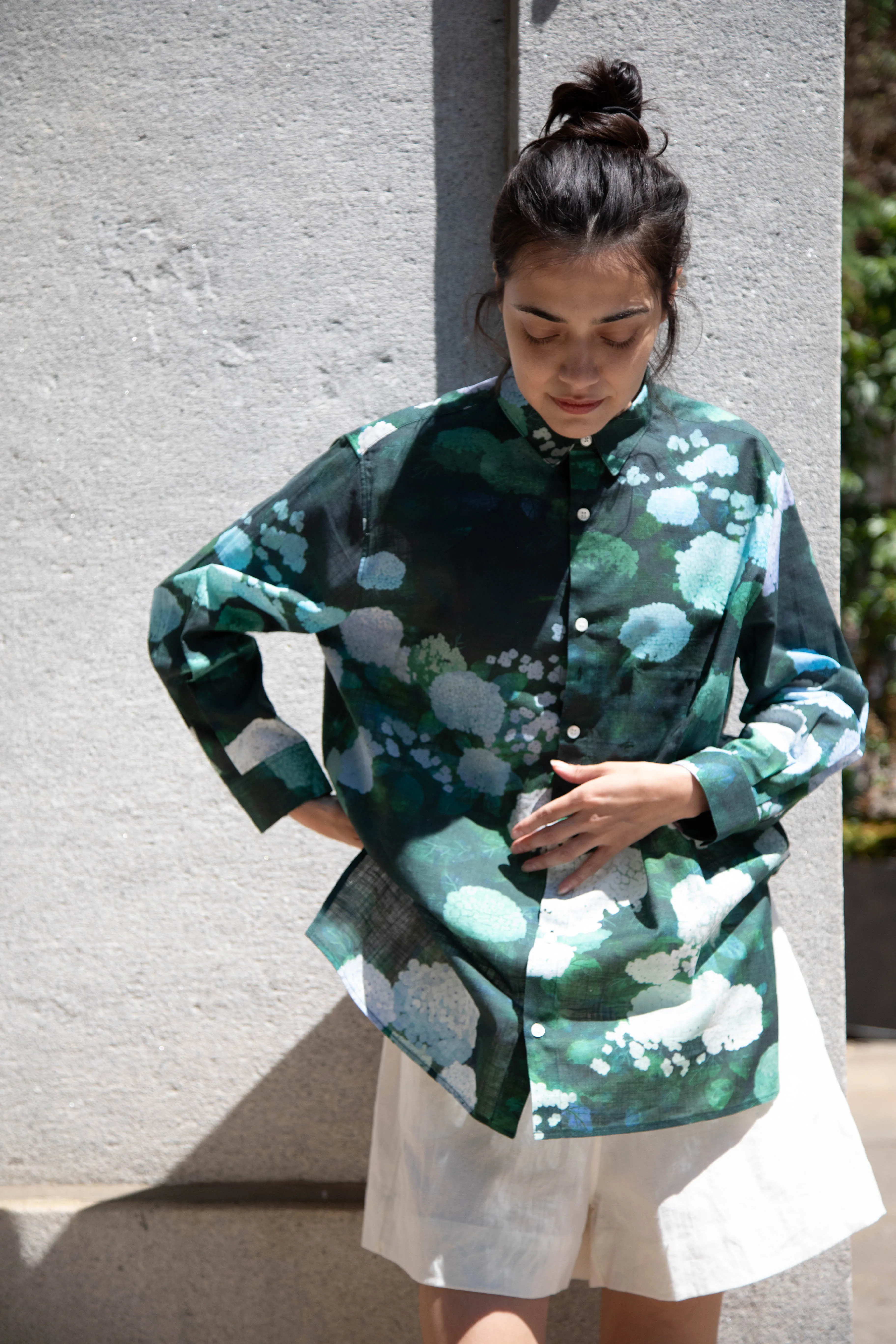 Aseedonclöud | Button Up Blouse in Ajisai