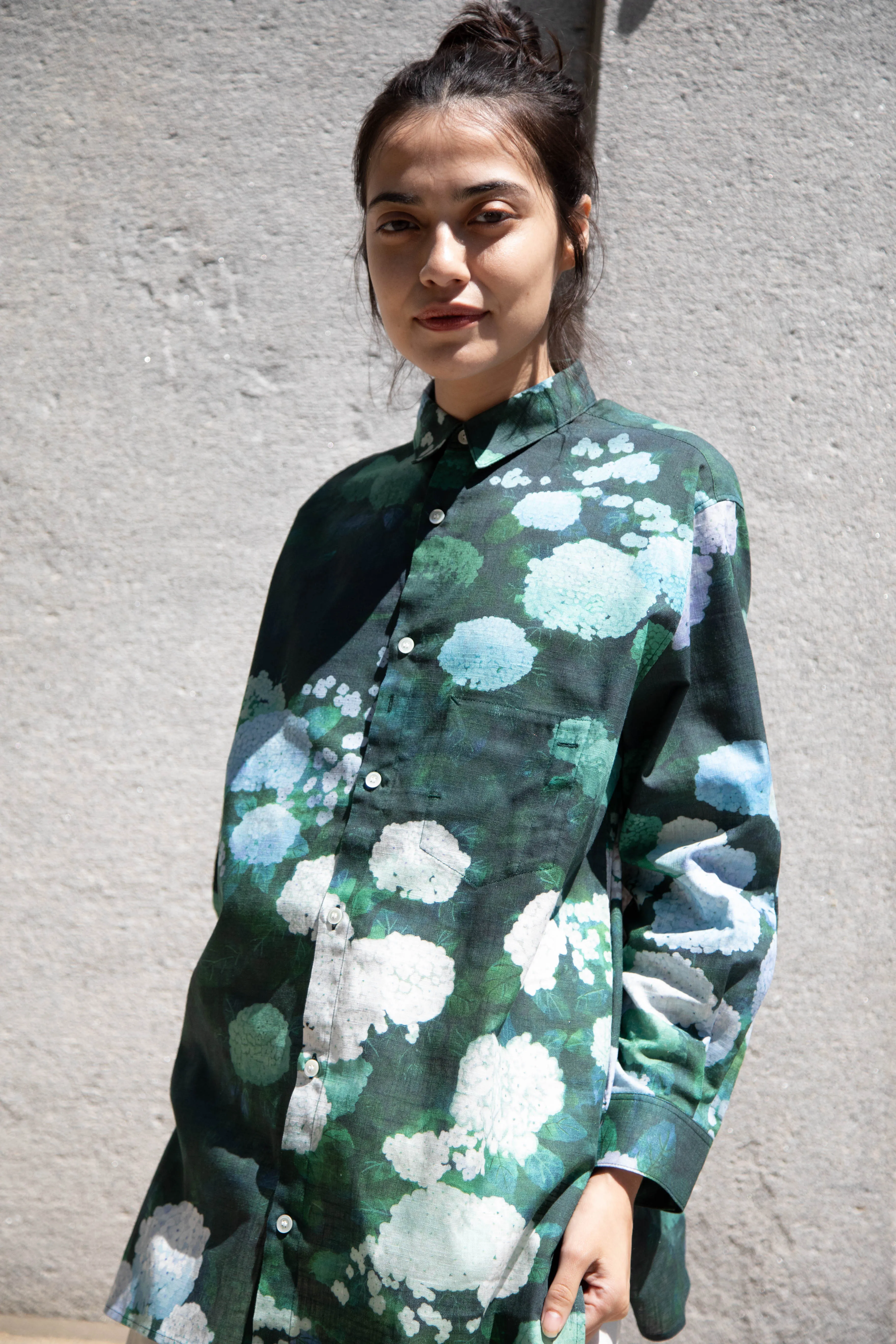 Aseedonclöud | Button Up Blouse in Ajisai