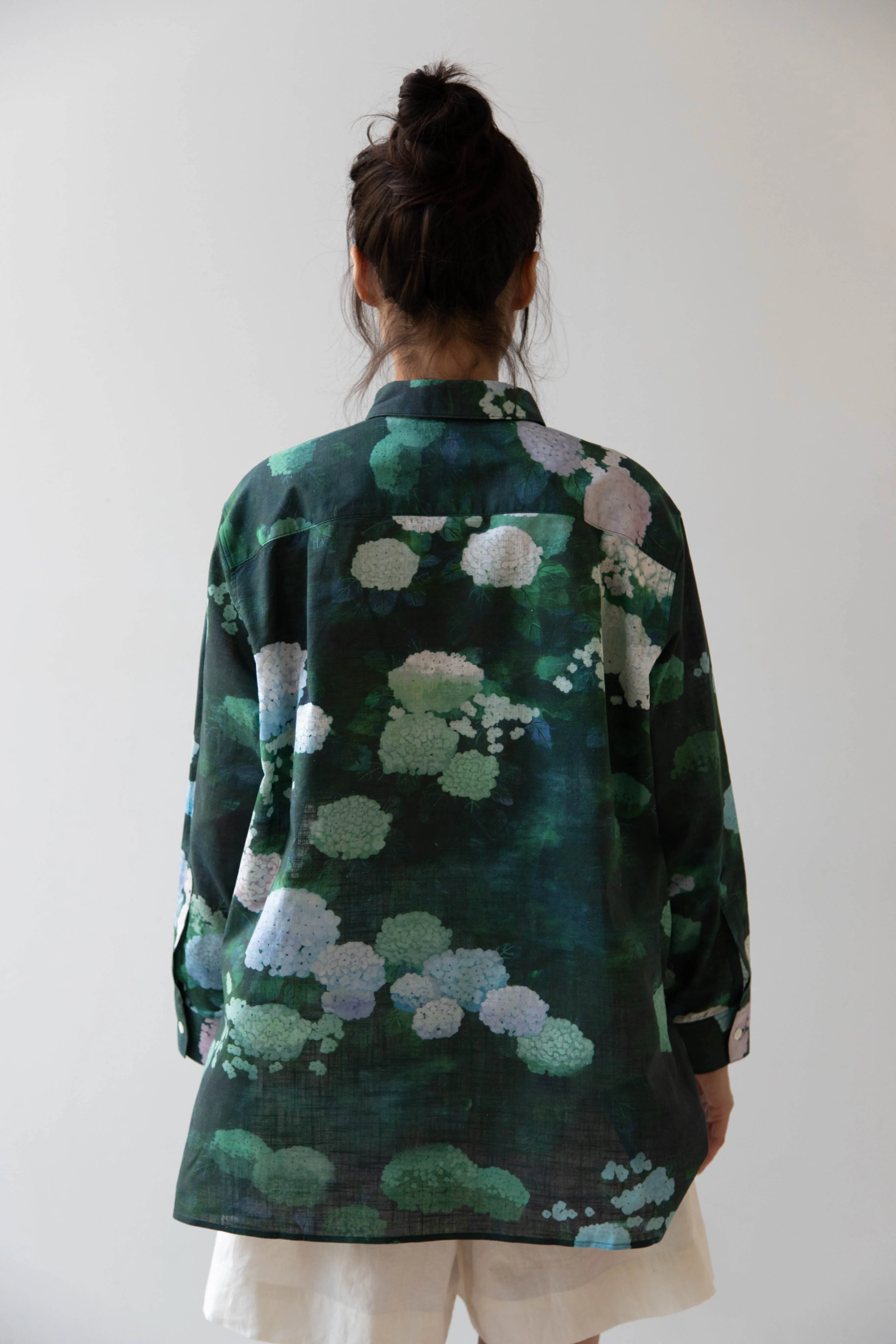 Aseedonclöud | Button Up Blouse in Ajisai