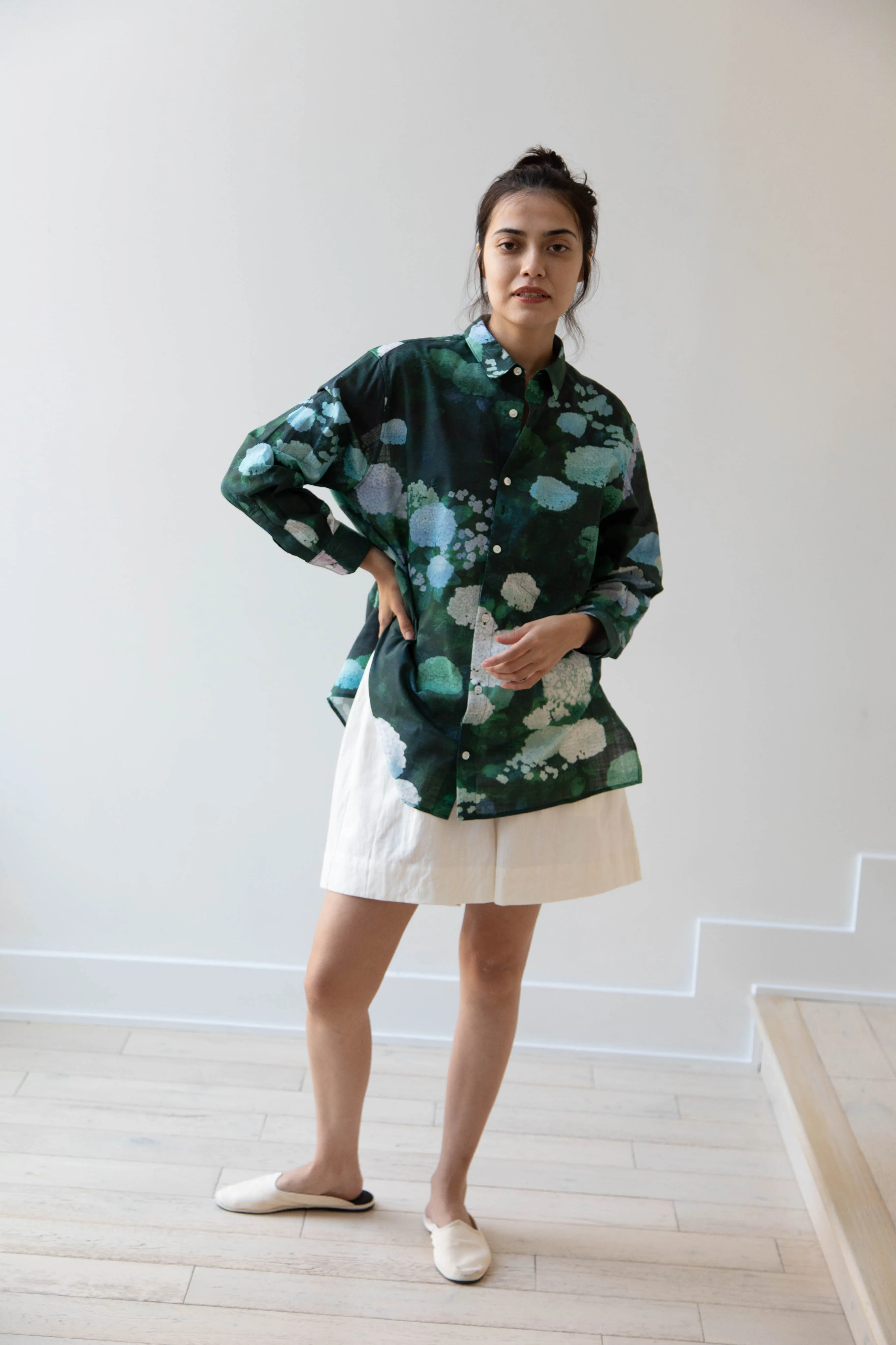 Aseedonclöud | Button Up Blouse in Ajisai
