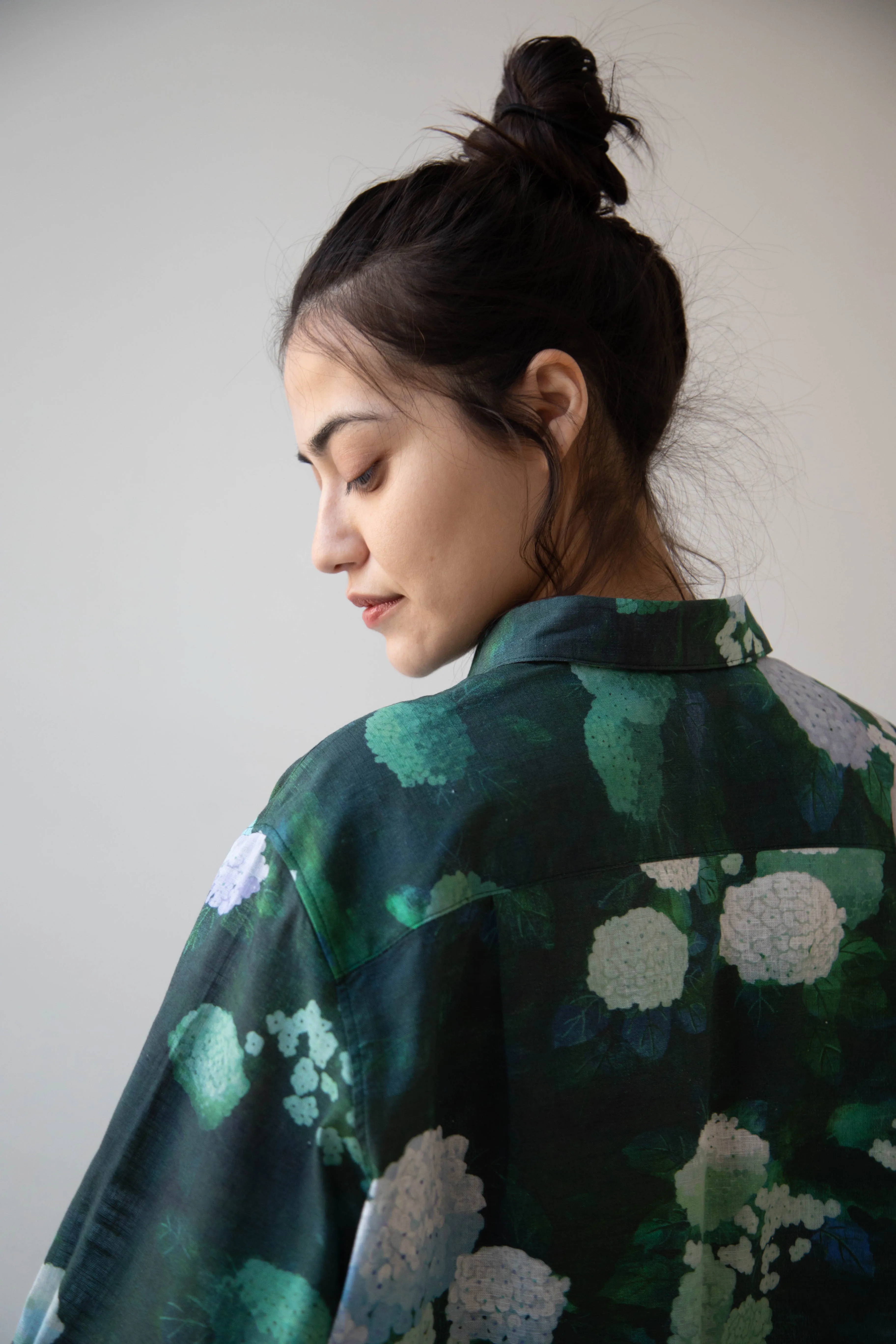 Aseedonclöud | Button Up Blouse in Ajisai
