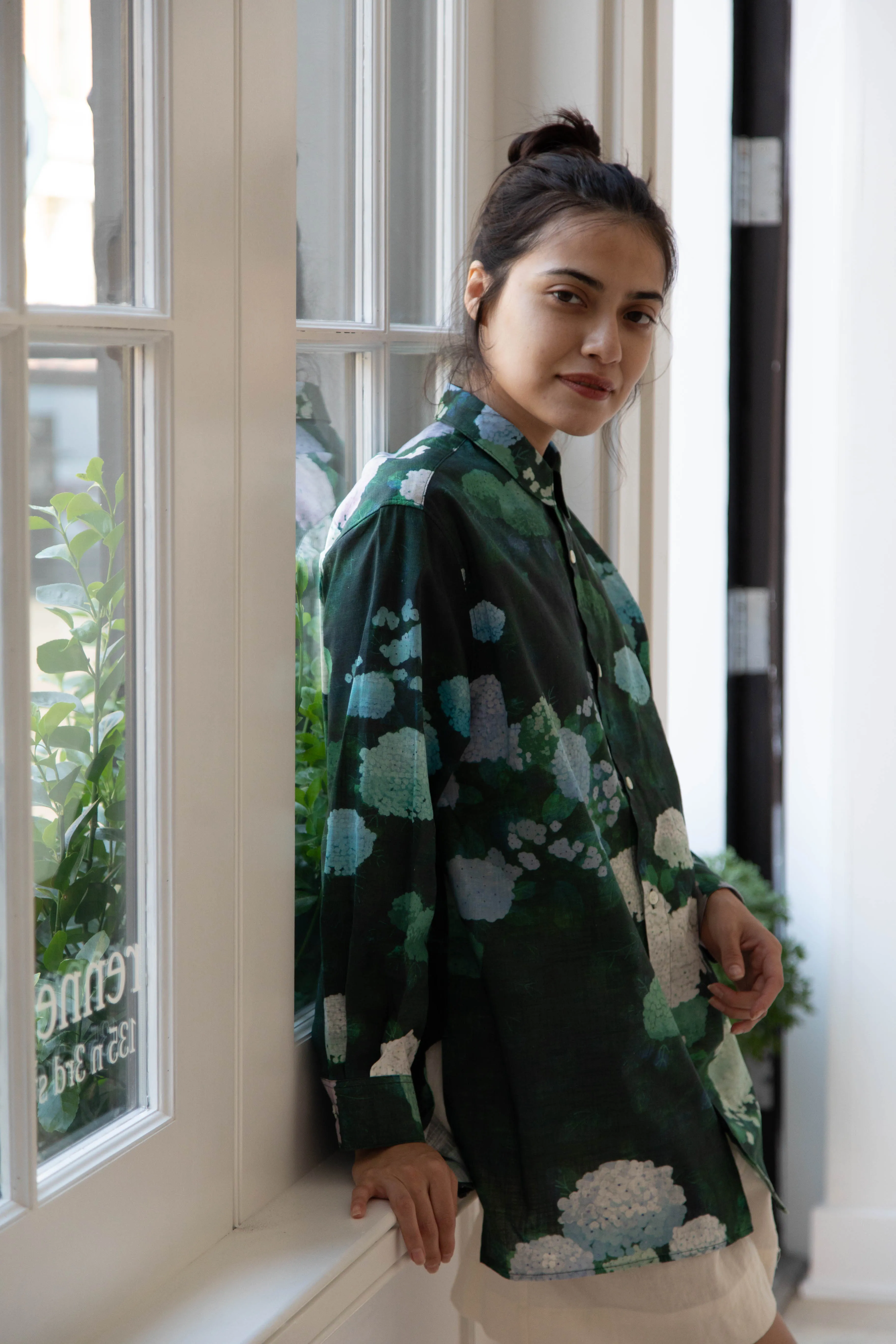 Aseedonclöud | Button Up Blouse in Ajisai