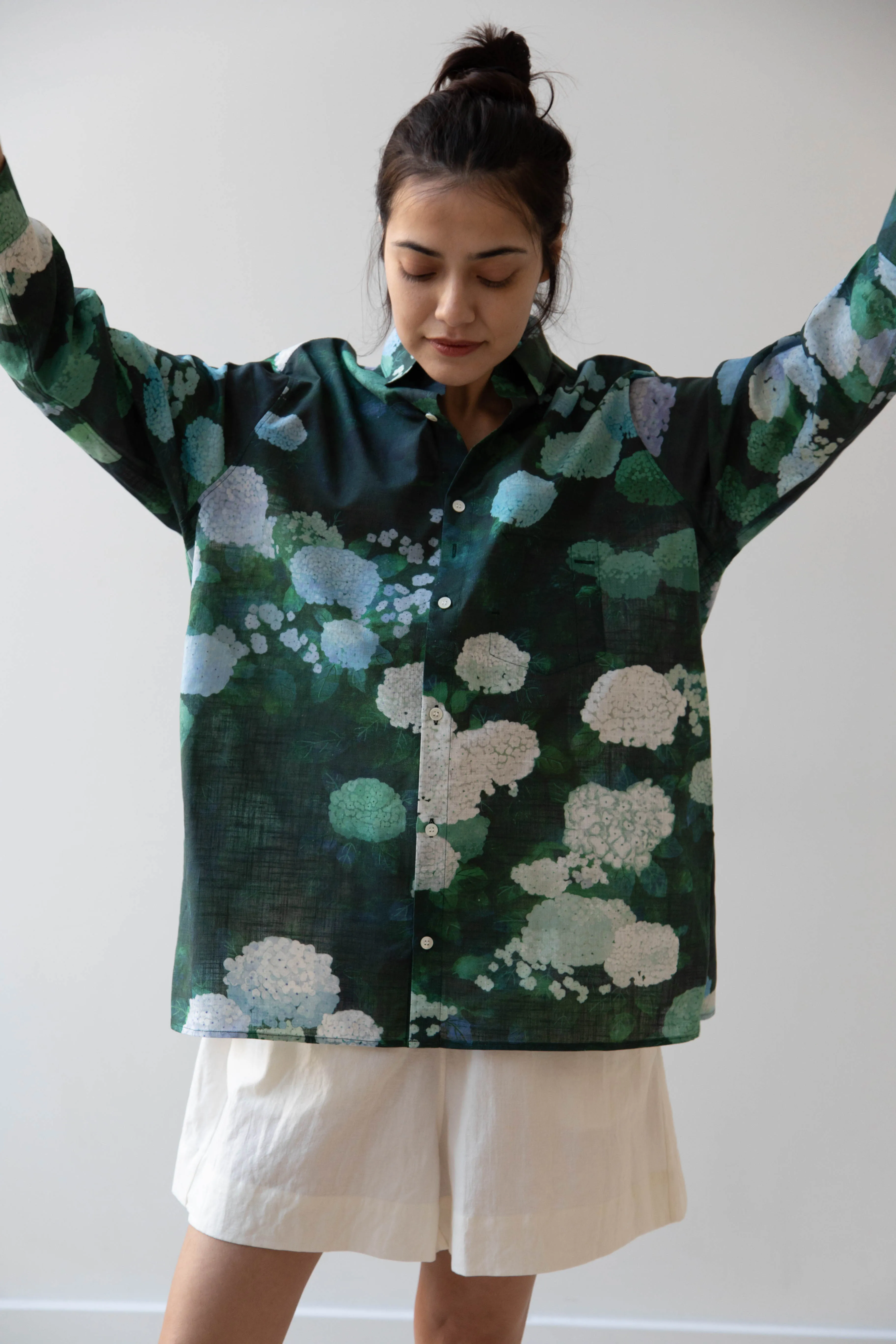 Aseedonclöud | Button Up Blouse in Ajisai