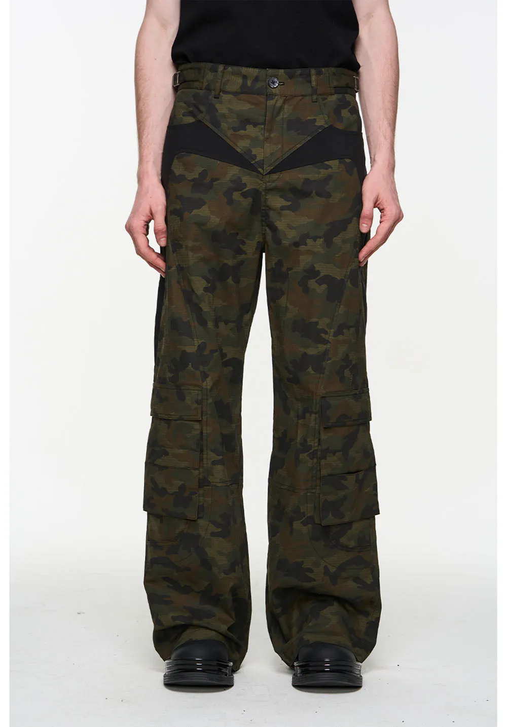 Contrast color casual pants