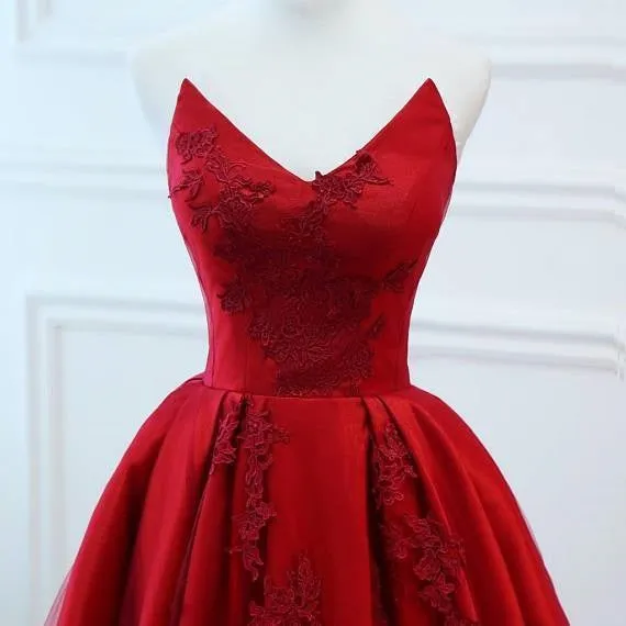 Red Puffy Prom Dress Lace Sweet 16th Ball Gown for Prom