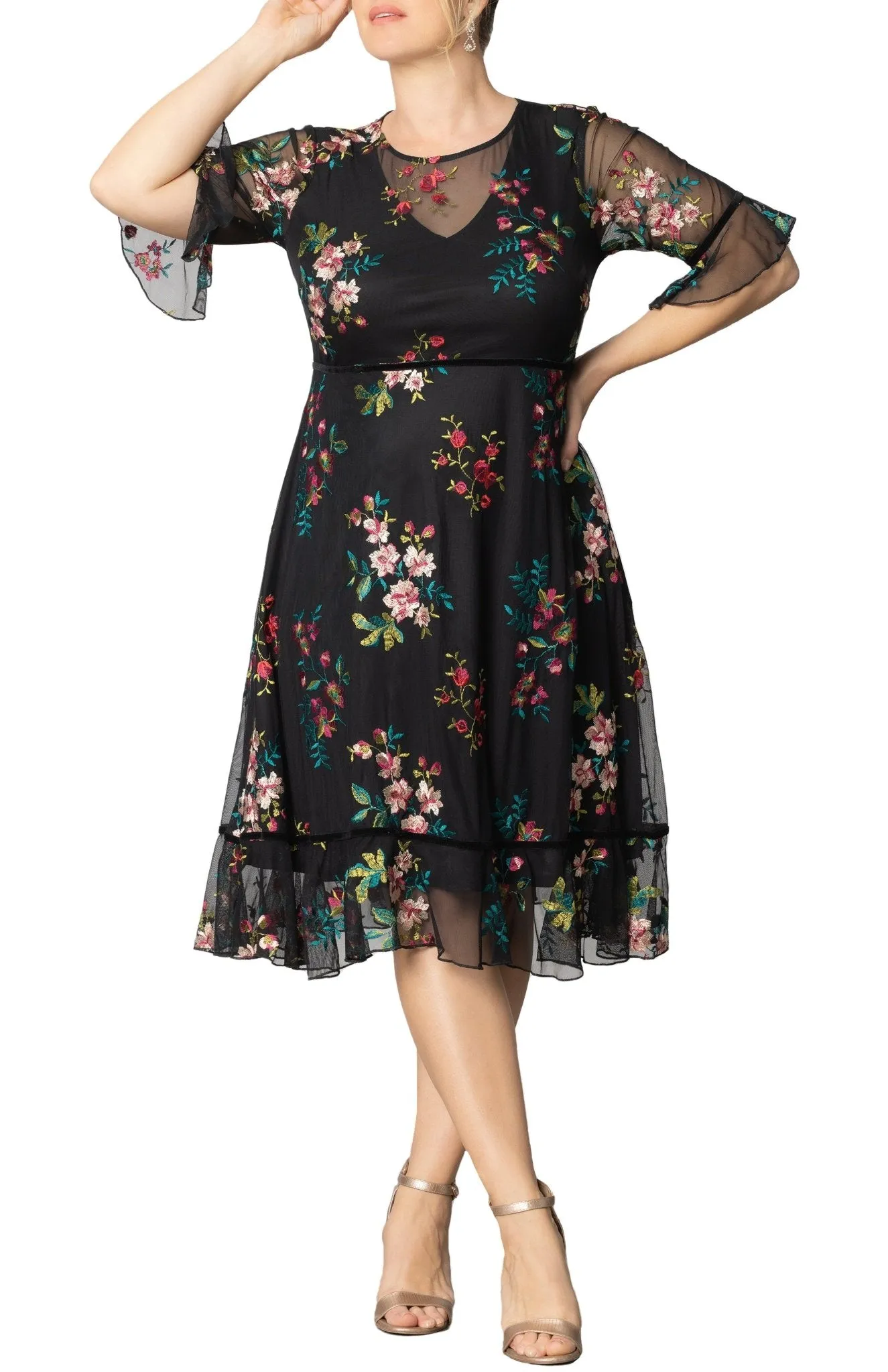 Wildflower Embroidered Dress - Plus